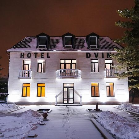 Dvin Hotel Павлодар Екстер'єр фото